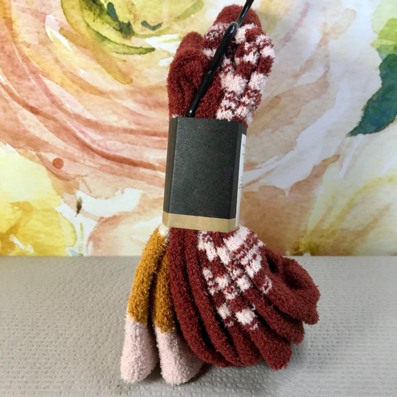 Frye Women's 2 Pairs Supersoft Plush Fuzzy Warm Boot Socks - Picture 3 of 5